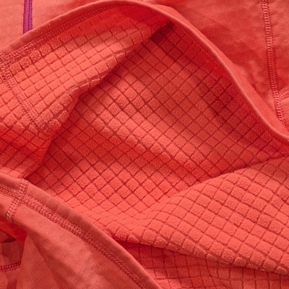 Patagonia R1 Orange Pink Fleece Lined 1/2 Zip Pullover M - Picture 8 of 9